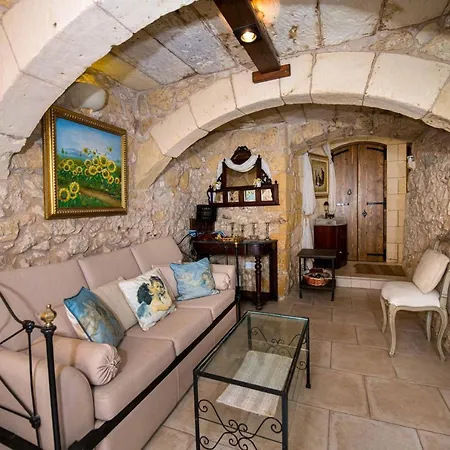 Ta' Kullarina Farmhouse With Private Pool In Island Of Gozo Holiday home